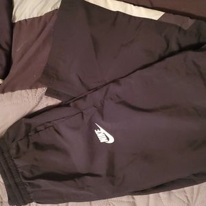 Boys Nike L athletic pants